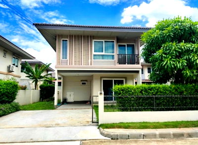 Houses for sale : Single detached house for sale in Kanasiri Chaiyaphruek–Wongwaen Village, Bang Bua Thong, Nonthaburi, priced below the appraised value.