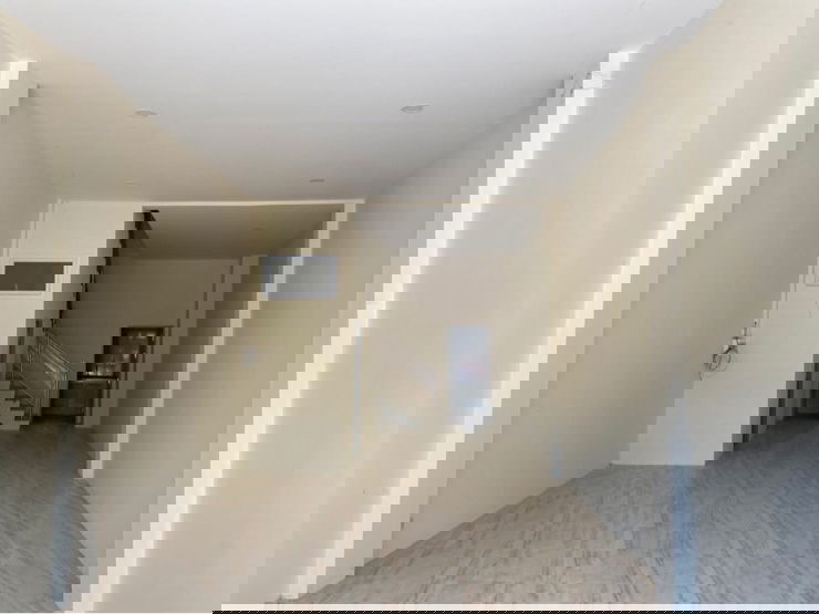 รูป ปล่อยเช่า อาคารพาณิชย์ 3 ชั้น  ถนน ราชวงศ์ ตัวเมืองนครพนม ใกล้ Tesco lotus ห่างจาก Big C และ Makro 2 ก.ม (4นาที) - รูปที่ 2/10