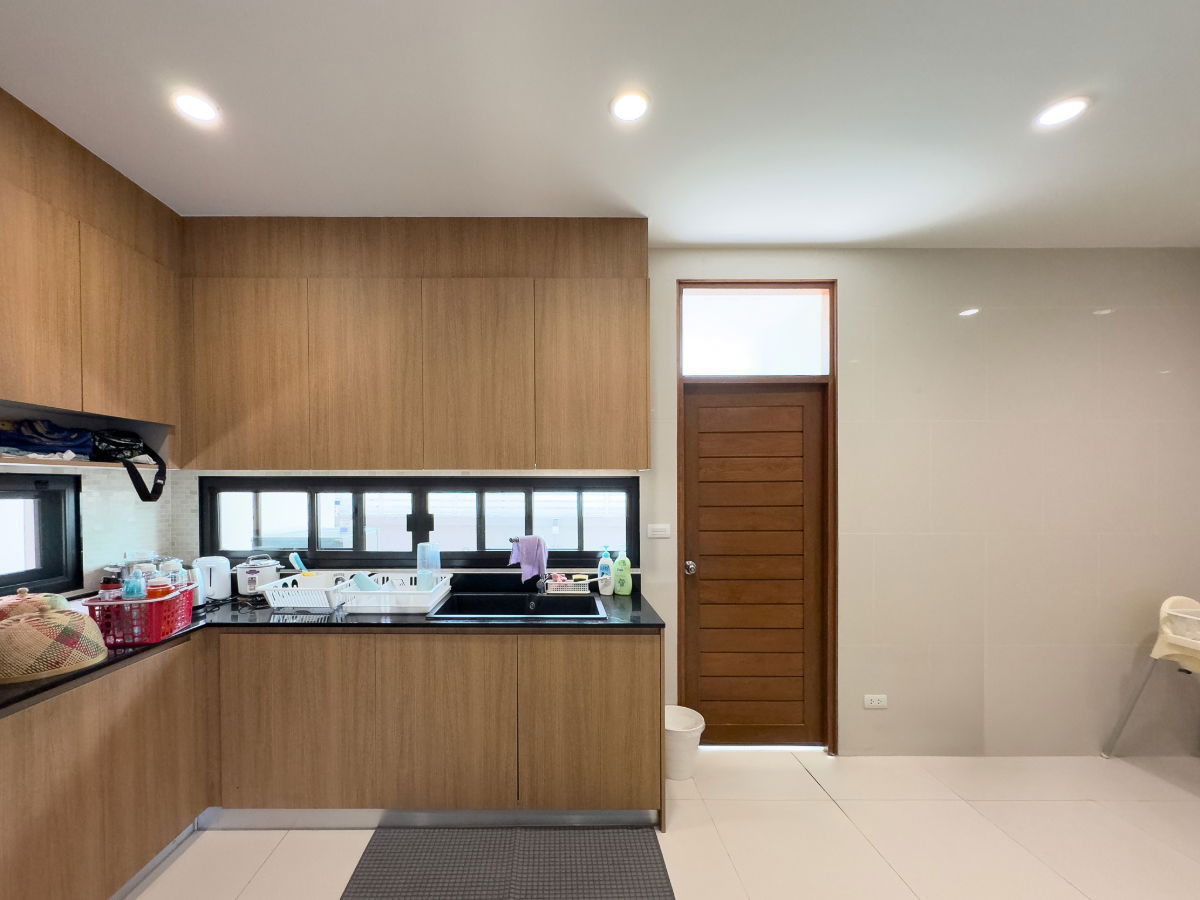 รูป เจ้าของขายเอง! บ้านเดี่ยวหรู รีโนเวทใหม่สไตล์โมเดิร์น พร้อมรายได้ค่าเช่า 210,000 บ./เดือน ขายบ้าน เอเวอร์กรีน วิลล์ บางนา–ตราด 56 (Evergreen Ville) - รูปที่ 19/41