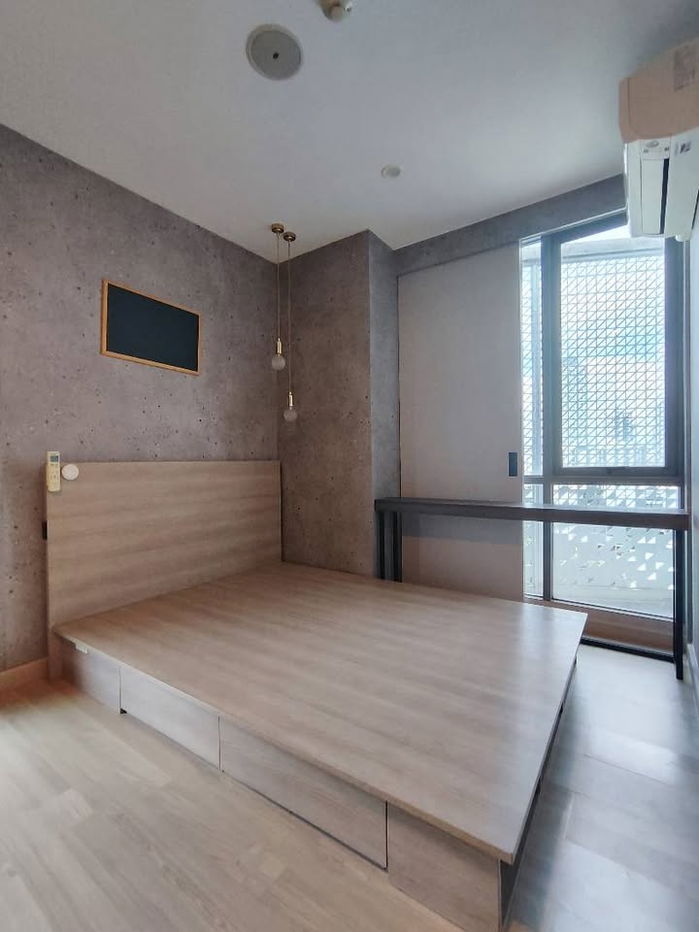 picture For Rent Sign Sukhumvit 50, Corner Unit, 1 Bed Plus, 7th Floor, 35.22 Sqm. with Bathtub - 8/20