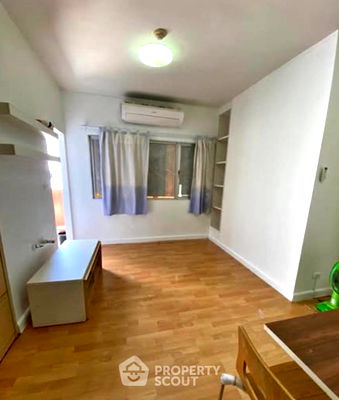 Condos for sale MRT Bang Yi Khan : 1-BR Condo at My Condo Pinklao near MRT Bang Yi Khan (ID 2128658)