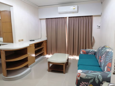 Condo baansaunthon Phuttabucha 47 for rent