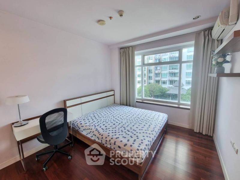 picture 2-BR Condo at Circle Condominium near MRT Phetchaburi (ID 725968) - 3/14