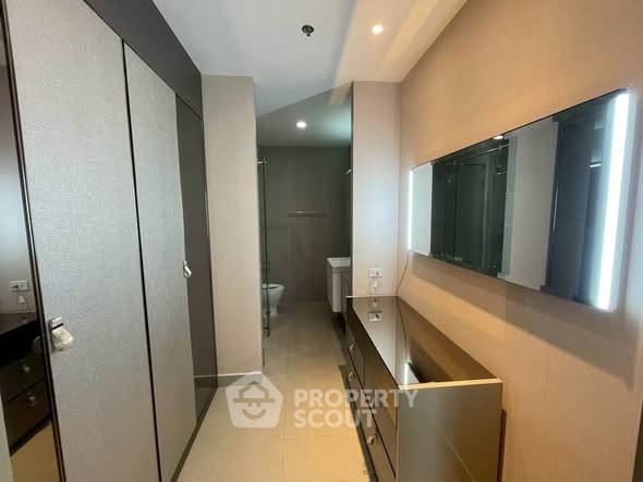 picture 1-BR Condo at Noble Ploenchit near BTS Phloen Chit (ID 2472683) - 2/10