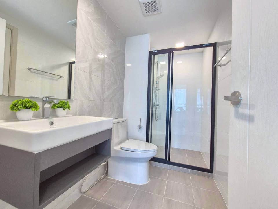 รูป #SC10570 📌 ให้เช่า | 🟦🟨แอทโมซ พาลาซิโอ ลาดพร้าว - วังหิน🟥🟩💬 𝑪𝒐𝒏𝒕𝒂𝒄𝒕 𝑳𝑰𝑵𝑬: @𝒔𝒆𝒄𝒓𝒆𝒕𝒑𝒓𝒐𝒑𝒆𝒓𝒕𝒚 🔥✨ - รูปที่ 12/14