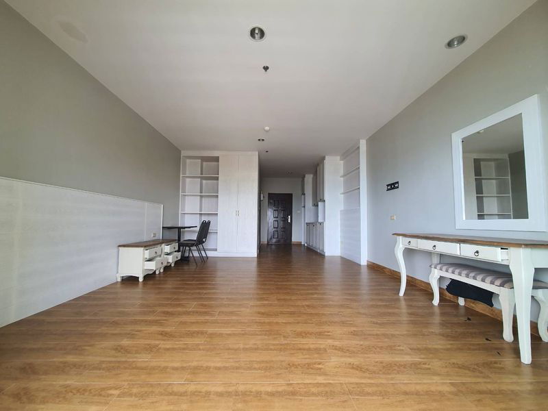 picture Sale lovely studio 48 Sq.m with sea view  - 4/13