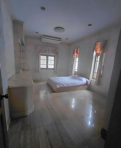 picture FOR RENT HOUSE PROPERTY 30000 BAHT per MONTH - 4/8