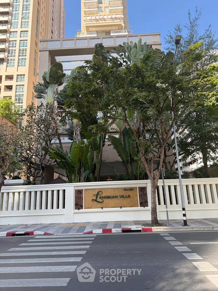 picture 2-BR Condo at Langsuan Ville near BTS Ratchadamri (ID 2513603) - 16/22