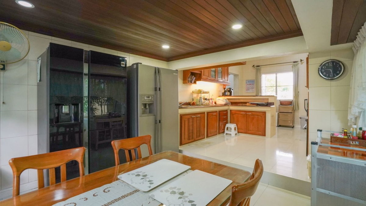 รูป ขายบ้านเดี่ยวมือสองกรุงเทพฯ 3 ชั้น โครงการ กฤษดานคร 20 (Kristsda Nakhon 20) ปิ่นเกล้า หน้าบ้านไม่ชนใครพร้อมวิวเลค บนเนื้อที่ 201 ตร.ว. - รูปที่ 9/23