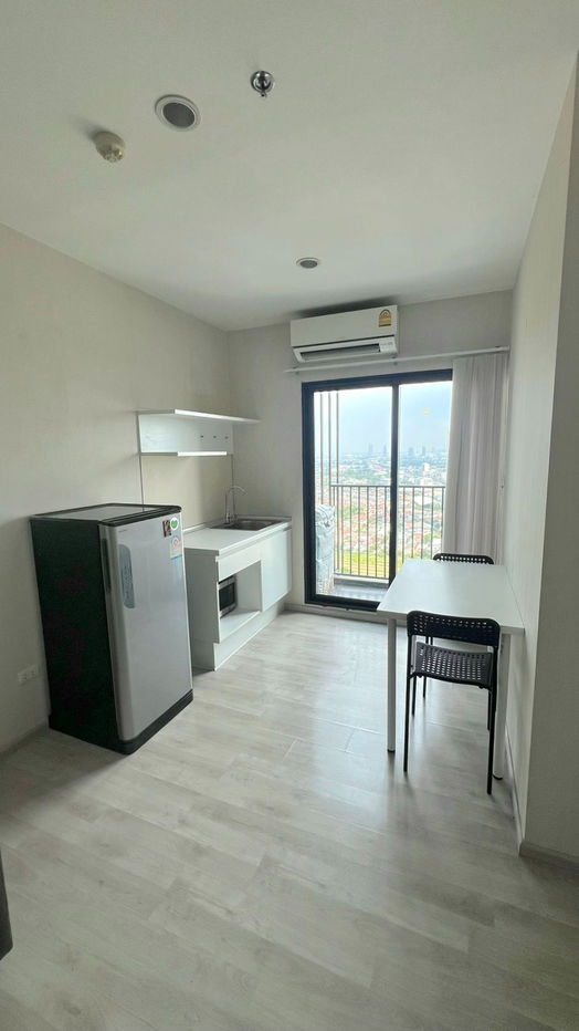 รูป ห้องพร้อมอยู่**ห้องว่างครับผม มีเครื่องซักผ้า ** ให้เช่า พลัม เซ็นทรัลเฟส 1 !!ภาพห้องจริง !! วิวทิศตะวันออก แดดเช้าไม่ร้อน SN490.83 - รูปที่ 5/50