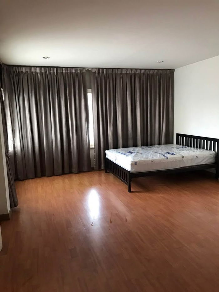 รูป HR3125ให้เช่าบ้านเดี่ยว 3 ชั้น ทำเลใจกลางห้วยขวาง - ประชาราษฎร์บำเพ็ญ  ติดถนนหลัก เดินทางสะดวกสบาย  - รูปที่ 6/6