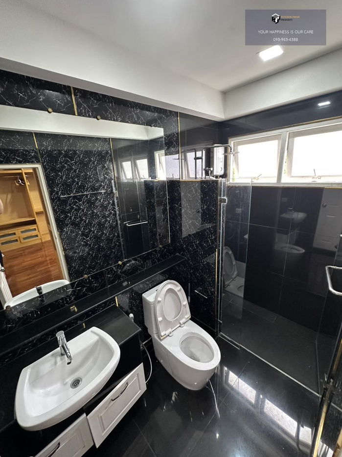 รูป Perfect Masterpiece Rama 9 | บ้านพร้อมอยู่ เฟอร์ทั้งหลัง มีสระว่ายน้ำ เรือนรับรอง #2025123013629 - รูปที่ 14/16