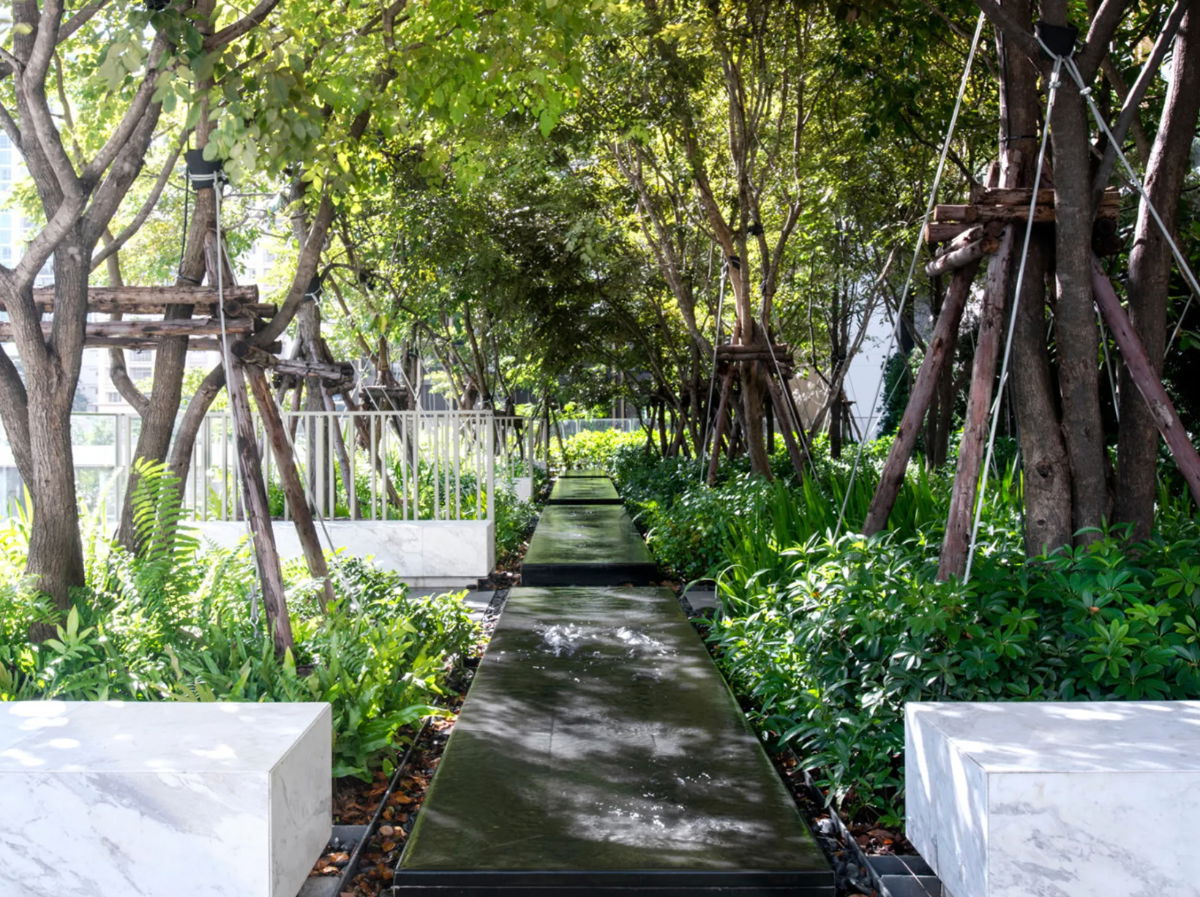 รูป 🔥ห้องเดียวเท่านั้น 10.8 ลบ (All in)🔥-1 นอน ห้องมุม 51 ตร.ม. ชั้นสูง แดดเช้า ทำเลดีBTS อโศก และ MRT สุขุมวิท 550 ม. ที่คอนโด Noble BE19 / ขายคอนโด - รูปที่ 3/5