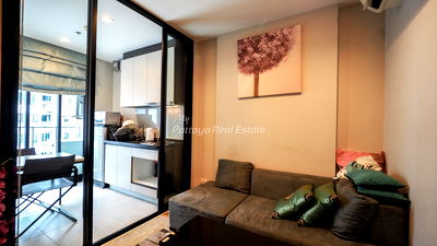 Condos for sale Soi Buakhao : Foreigner Name - 1 Bedroom Condo for sale in The Base Central Pattaya BASE47