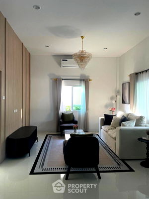 Houses for sale Bang Lamung Chonburi : 3-BR House close to Pattaya (ID 2513743)