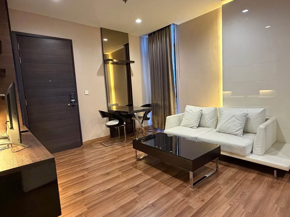 picture For   rent   Ivy Ampio   🔴 🔴 - 7/9