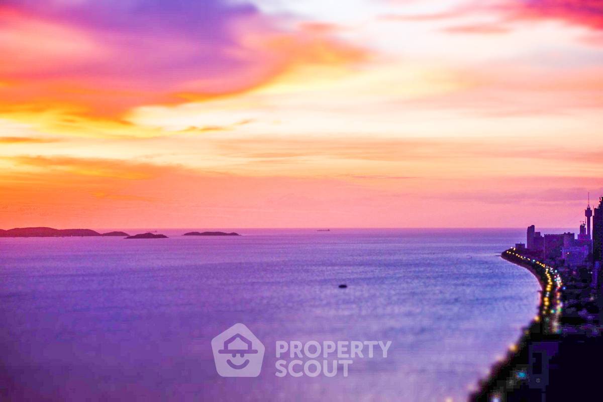 รูป คอนโด 1-ห้องนอน ที่ รีเฟล็คชั่น จอมเทียน บีช พัทยา ใกล้ เมืองพัทยา (ID 2136862) - รูปที่ 2/30