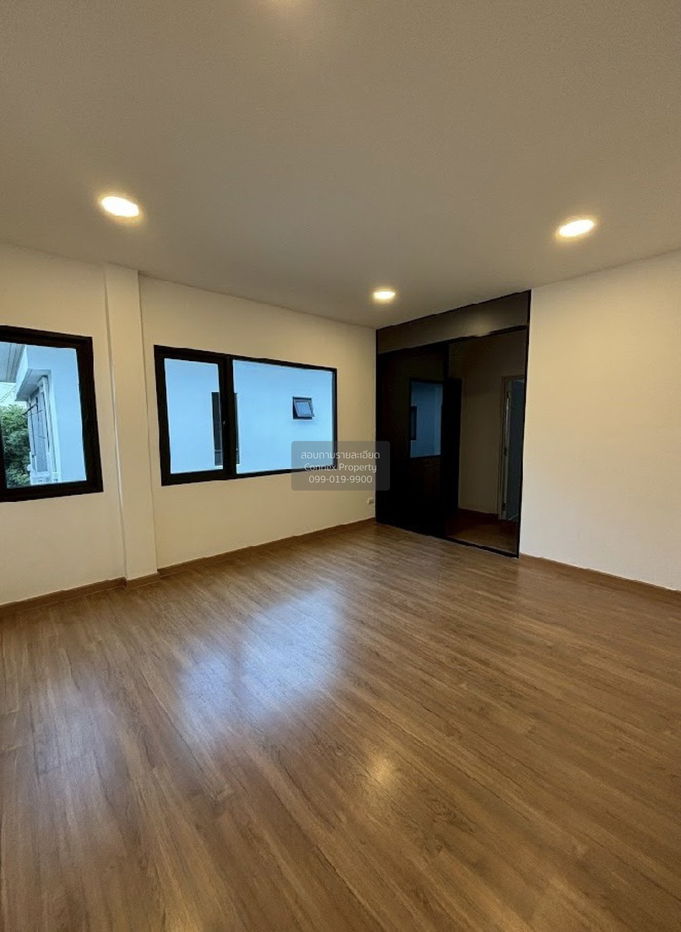 รูป ขายบ้าน  เซนโทร ราชพฤกษ์ - สวนผัก วัดชลอ บางกรวย นนทบุรี CX-140698 ✅ ทักไลน์ @connexproperty ตอบทันที ทีมงานมืออาชีพ ✅ - รูปที่ 8/11