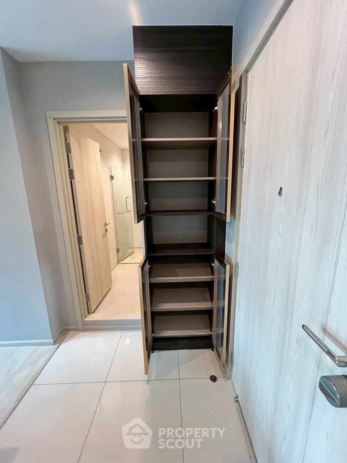 picture 2-BR Condo at Life One Wireless near BTS Phloen Chit (ID 2510076) - 11/20