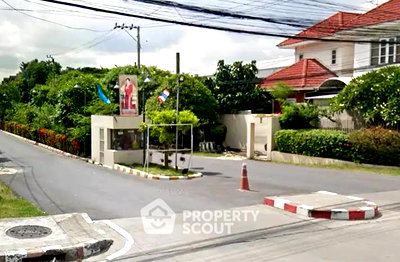 ขายคอนโด : คอนโด 2-ห้องนอน ที่ บ้านสวนลลนา-สวนหลวง ใน ดอกไม้ (ID 2513665)