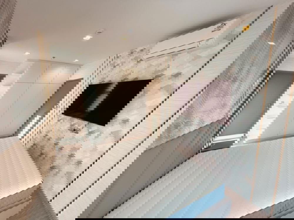 picture RS4433 For Rent: Life Asoke Hype Condo near MRT Rama 9 - 4/11