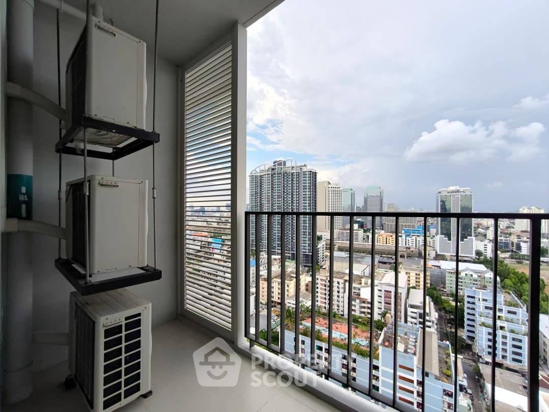 picture 2-BR Condo at XT Huaikhwang near MRT Huai Khwang (ID 2401982) - 11/12
