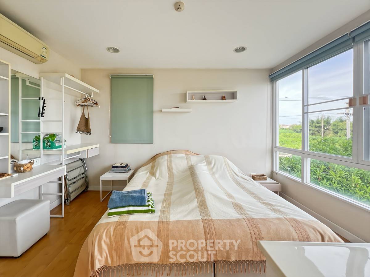 picture 2-BR Condo at Boat House Hua Hin close to The Venezia (ID 2513614) - 4/25