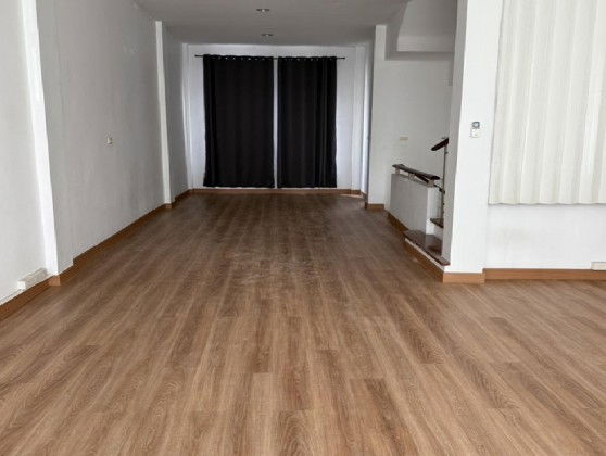 รูป ให้เช่า ทาวน์โฮม 4 ชั้น โครงการ บ้านกลางเมือง บริติชทาวน์ ศรีนครินทร์ / ซอยศรีด่าน 24 / ริมถนนศรีนครินทร์ / ใกล้แม็คโคร ศรีนครินทร์ / จดบริษัทได้ - รูปที่ 8/12