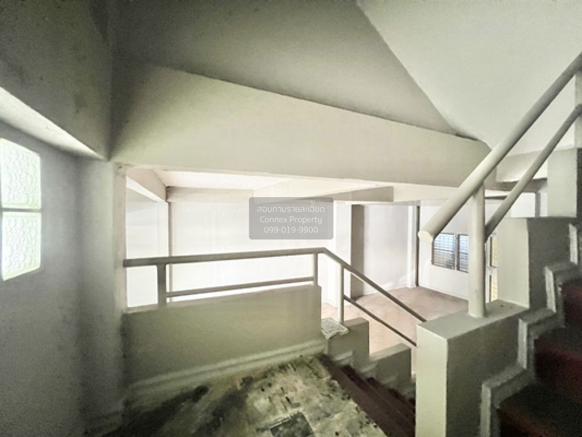 รูป ขายทาวน์เฮ้าส์/ทาวน์โฮม  บ้านเกษมสันต์ ลาดพร้าว ห้องมุม MRT-ลาดพร้าว 71 (สายสีเหลือง) ลาดพร้าว เขต ลาดพร้าว กรุงเทพ CX-140952 ✅ ทักไลน์ @connexproperty ตอบทันที ทีมงานมืออาชีพ ✅ - รูปที่ 7/12