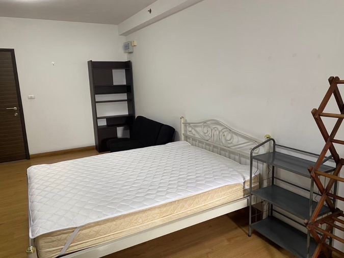 P-44530 ให้เช่า คอนโด ศุภาลัย ปาร์ค เอกมัย-ทองหล่อ ถนนเพชรบุรี บางกะปิ ห้วยขวาง กรุงเทพมหานคร พร้อมอยู่ ราคาถูก Line Id: @easythaihome 085-592-2897