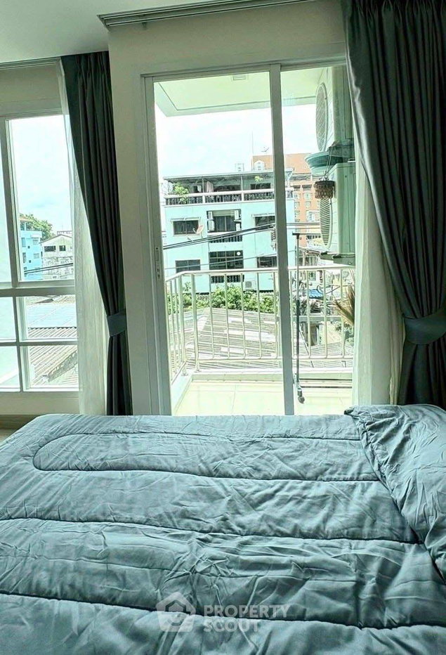 picture 1-BR Condo For Sale, Emerald Residence Ratchada, 4th Floor Near MRT Huai Khwang (ID 2510321) - 6/10