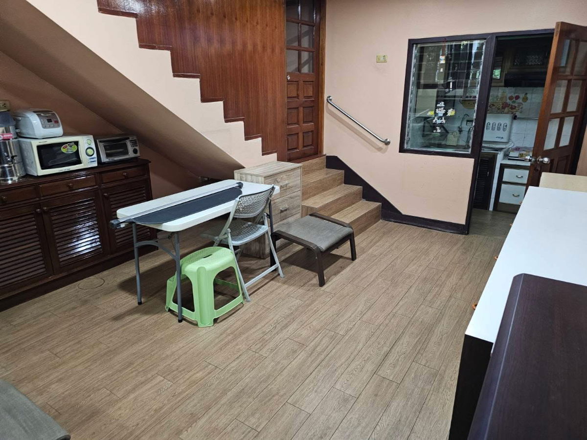 picture #R8525 🎉 301268 House for Rent, Sikharin Village, Ramkhamhaeng 24 - 7/12