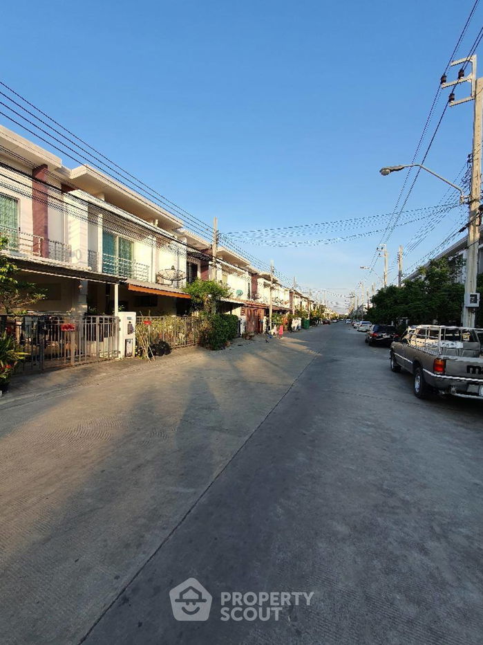 picture 3-BR House in Bang Kaeo (ID 1627788) - 38/42