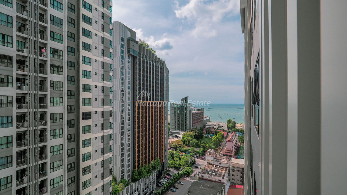 picture Foreigner Name - 1 Bedroom Condo for sale in The Base Central Pattaya BASE47 - 16/17