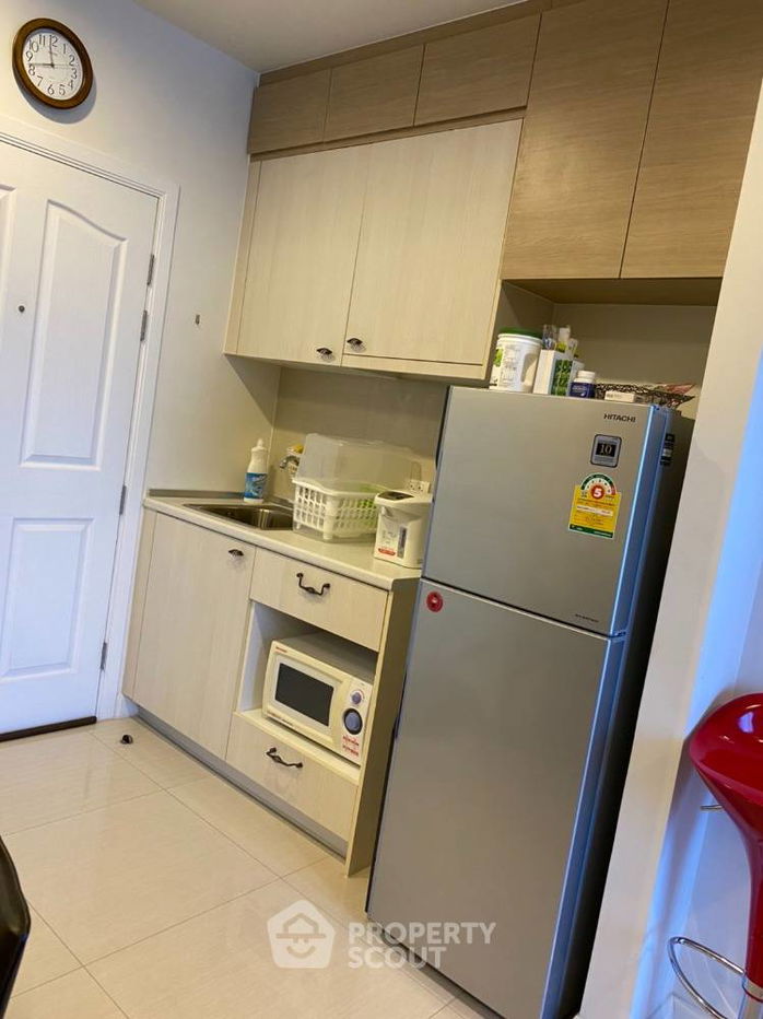 picture 1-BR Condo at Manor Sanambinnam near MRT Phra Nang Klao Bridge (ID 729159) - 8/15