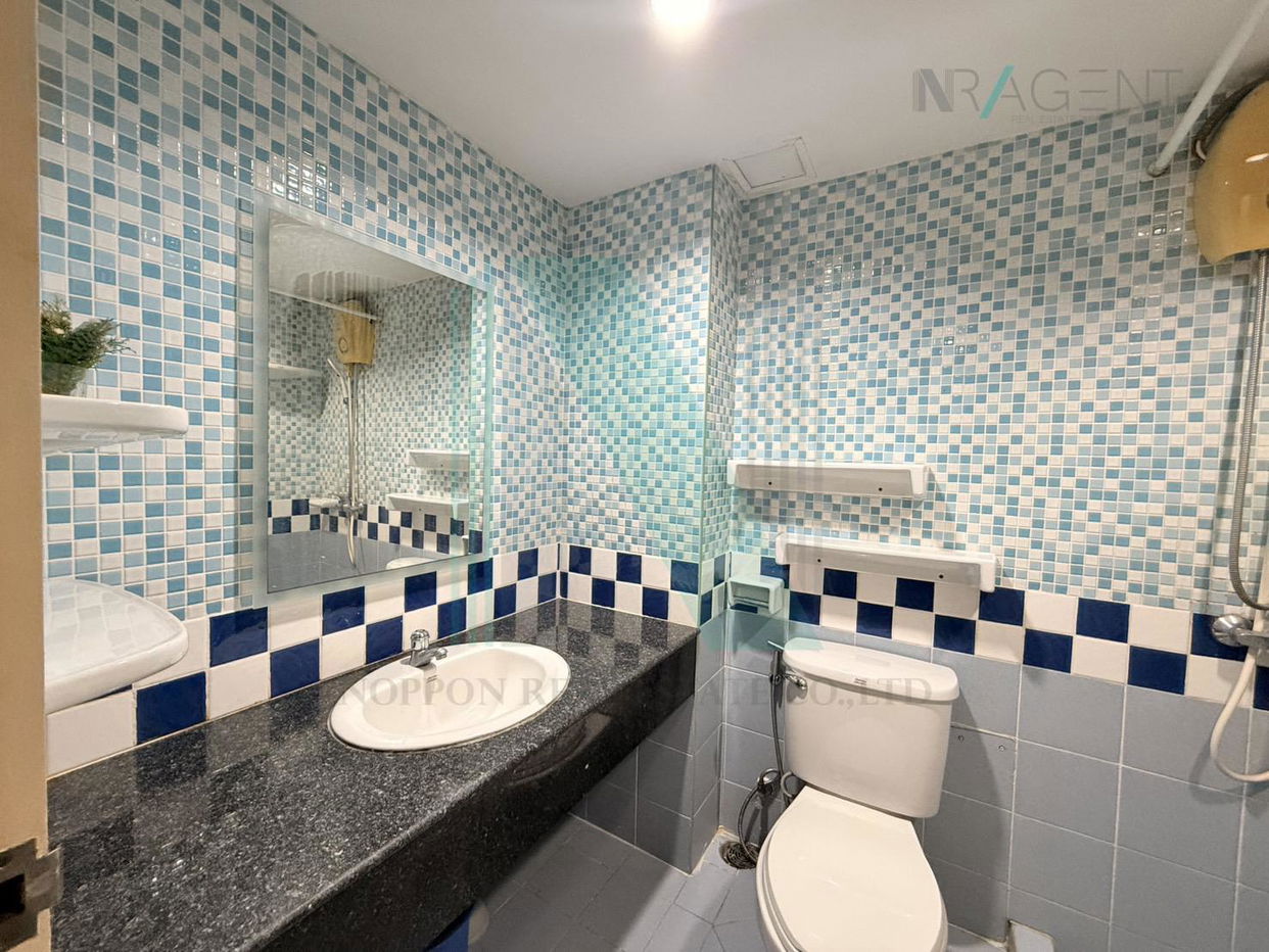 picture For Sell Condo LUMPINI PLACE SUANPLU - SATHORN Building B, Floor 5,Studio, Room size 35 sqm - 8/8