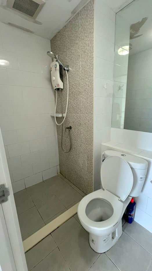 รูป ห้องพร้อมอยู่**ห้องว่างครับผม มีเครื่องซักผ้า ** ให้เช่า พลัม เซ็นทรัลเฟส 1 !!ภาพห้องจริง !! วิวทิศตะวันออก แดดเช้าไม่ร้อน SN490.83 - รูปที่ 18/50