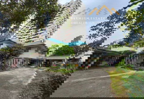 ขายด่วน! ที่ดินแถมสิ่งปลูกสร้าง เอกมัย ซ.10 เนื้อที่ 348 ตรว. ทำเลดีมาก เหมาะแก่การลงทุน