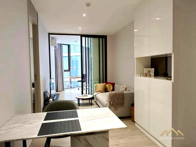 Condos for sale : Fynn Asoke 2 bedroom 48 SQM. for Sale (Pool View)