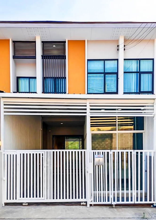 picture 2-Storey Townhome for Sale – Khao Talo, Pattaya - 1/17