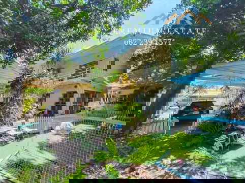 ขายด่วน! บ้านเก่า (3 หลัง) พร้อมที่ดิน 194 ตรว. ประดิพัทธ์ ทำเลศักยภาพใกล้อารีย์