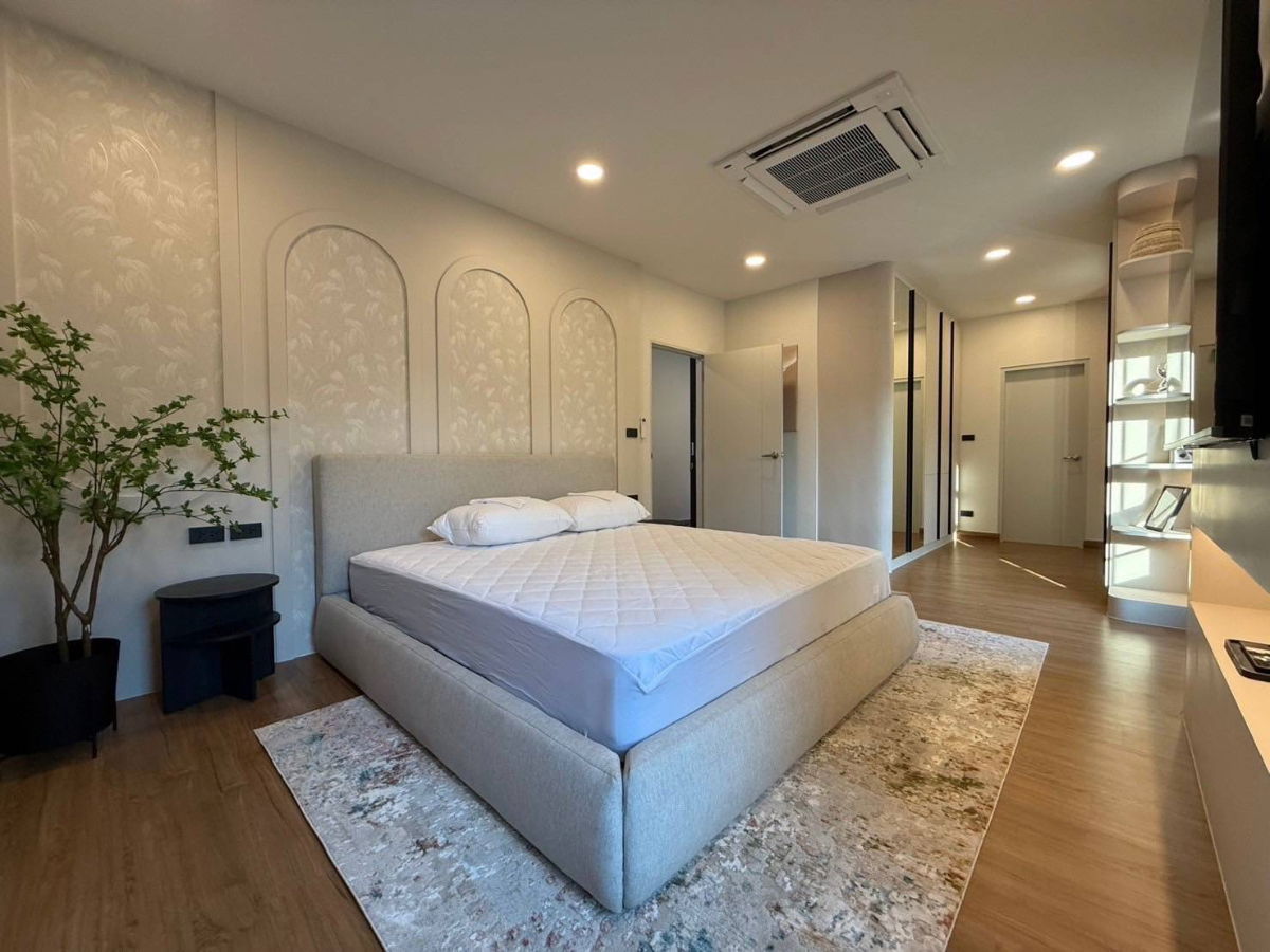 picture RS4453 For Rent: CENTRO Bangna, Fully Furnished House on Large Land Plot, Ready to Move In - 10/18