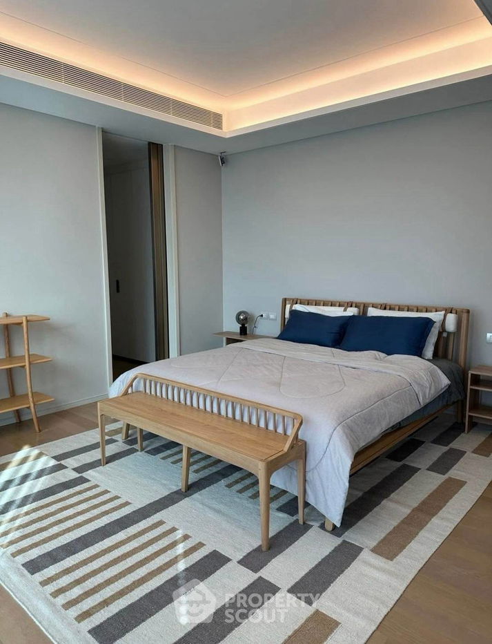 picture 2-BR Condo at Baan Sindhorn near BTS Ratchadamri (ID 2085568) - 3/10