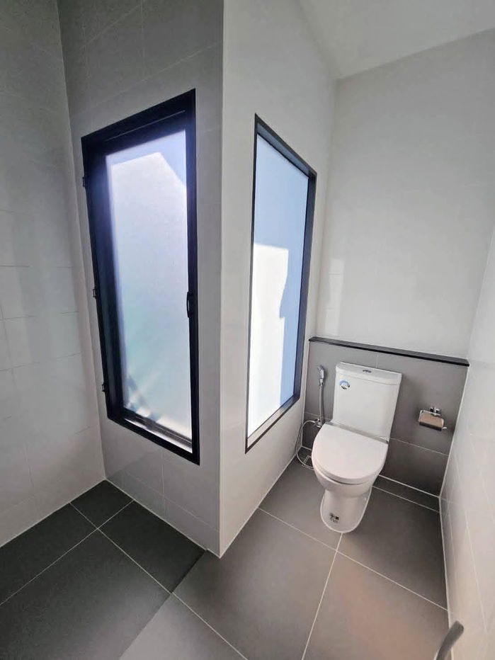 รูป เช่า ทาวน์โฮม 3 ชั้น บ้านกลางเมือง พระราม9-กรุงเทพกรีฑา หลังมุม บ้านใหม่ตกแต่งครบ พร้อมอยู่ทันที - รูปที่ 14/18