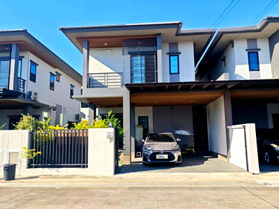 Twin houses for sale Samut Sakhon : Semi-detached house, Phumchanok Village, Phutthamonthon Sai 4–5