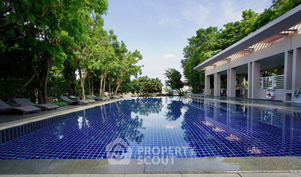 picture 4-BR Condo at Watermark Chaophraya near BTS Krung Thon Buri (ID 2341132) - 15/23