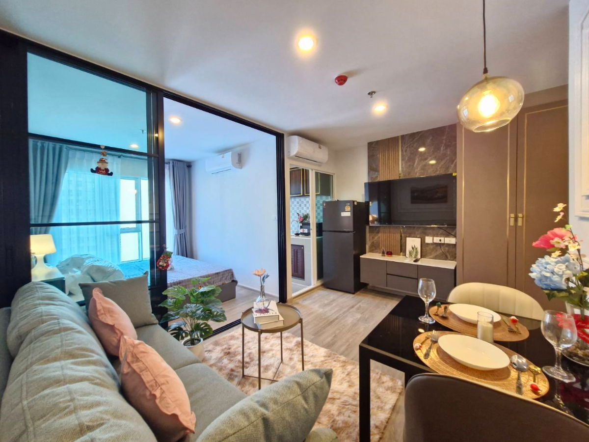 รูป Regent home bangna | ราคา 12,000 บาท | ห้องสวย ทำเลดี เฟอร์นิเจอร์ครบ พร้อมอยู่ - รูปที่ 3/6