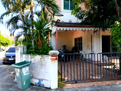 บ้านแฝดให้เช่า : ให้เช่าบ้านแฝด สวนหลวงวิลล์ 3 ถ.เฉลืมพระเกียรติ ร.9