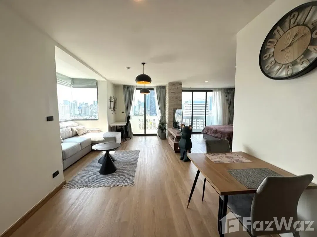 picture JC tower newly renovated 55 m2 high floor 5952284 - 6/15