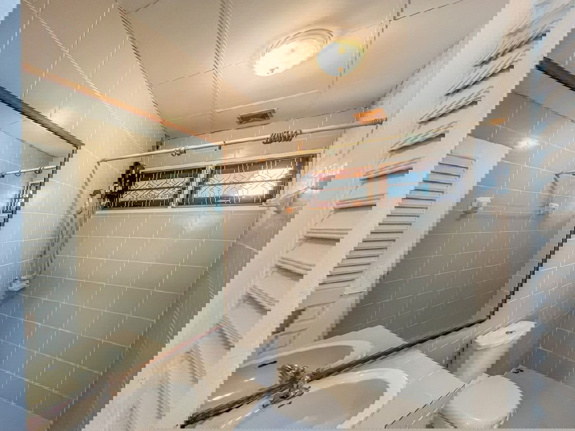 รูป ขายบ้านแฝดมือสองนนทบุรี โครงการ เพชรลดา ท่าอิฐ เนื้อที่ 43 ตร.ว. ใกล้รถไฟฟ้าสายสีม่วงสถานีบางรักน้อยท่าอิฐ  - รูปที่ 12/13